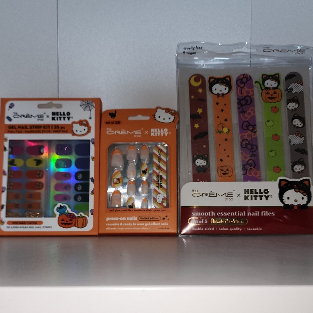 Hello Kitty Halloween Limited Edition Nail Set (3)